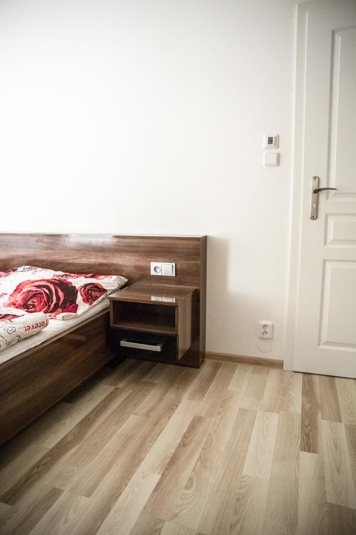 Гостевой дом Apartman Zlatonka Остравице Экстерьер фото