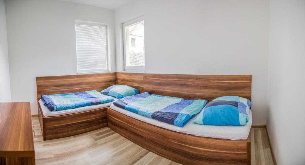 Гостевой дом Apartman Zlatonka Остравице Экстерьер фото